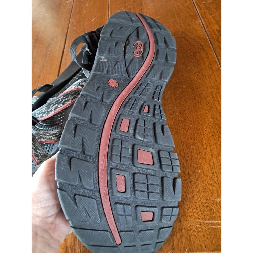 Men's Chaco Z/Volv Hiking Sandals Sz 13 Gray/Black/Red Adjustable Unaweep *NICE*